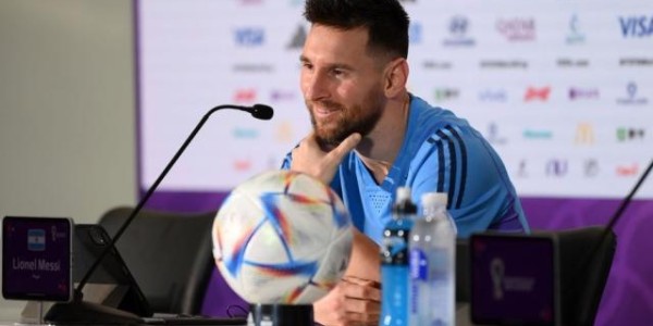 体育官方网址-梅西：世界杯进入最艰难阶段 阿主帅：不该这么痛苦