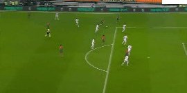 乐鱼体育app-【欧预赛】葡萄牙2比0冰岛 B费破门五盾全胜收官